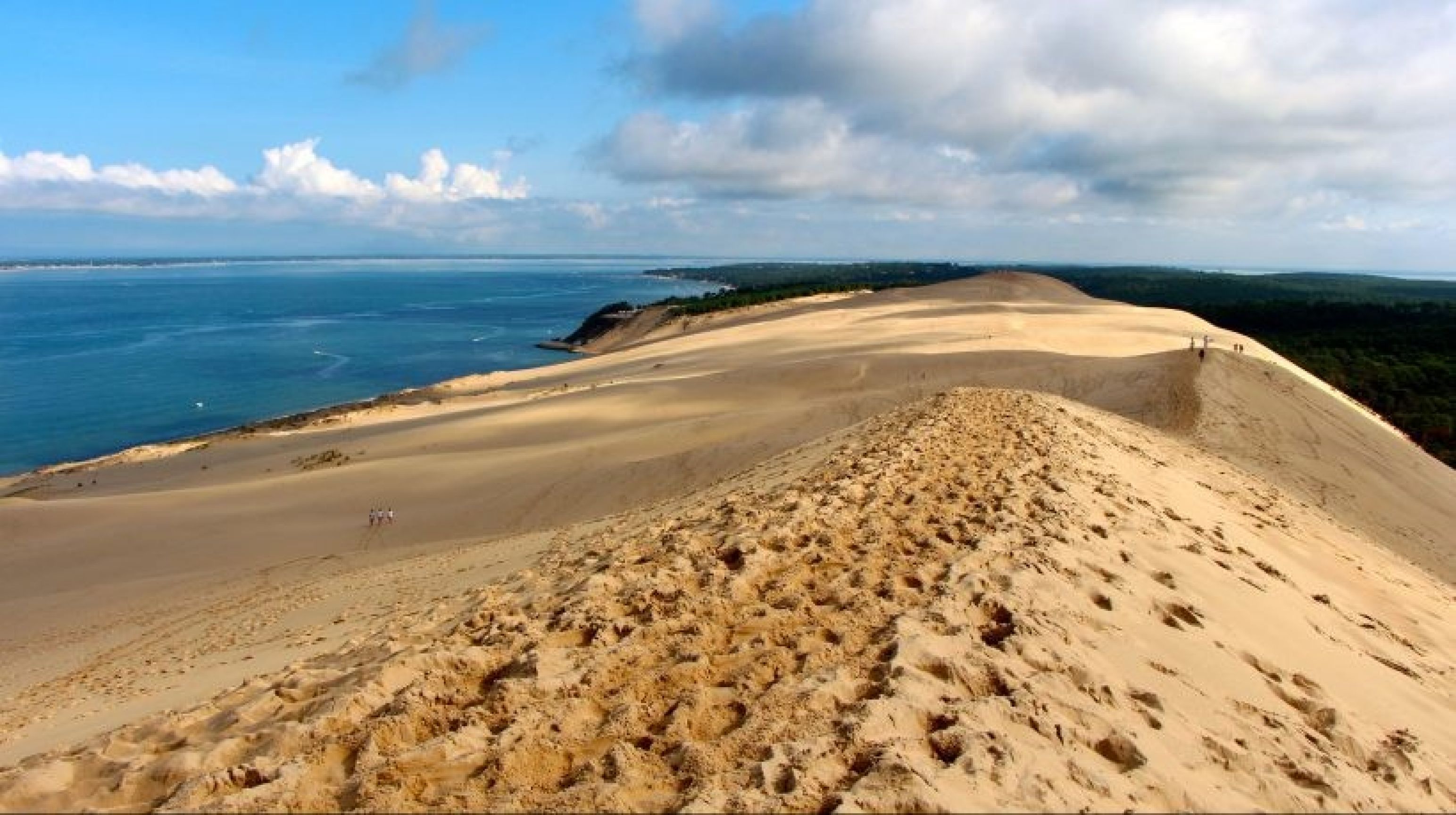 La Dune du Pilat sur le Bassin d'Arcachon, plus grande dune d'Europe